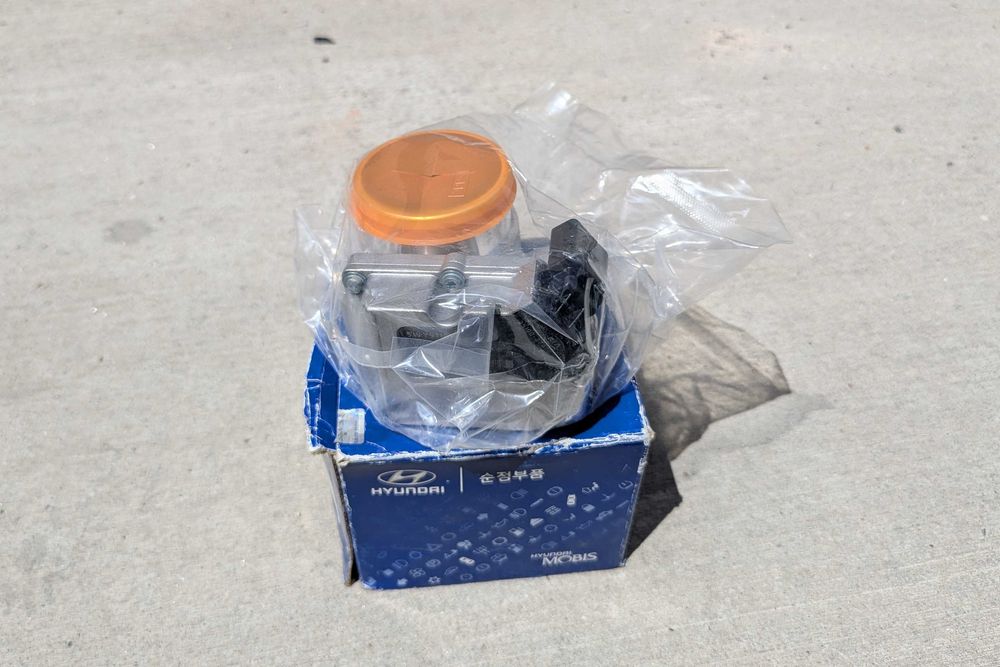 Оригинална дроселова клапа Hyundai/KIA OEM 3510027410