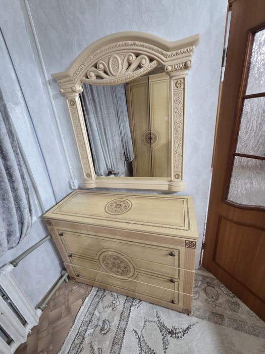 Спальная гарнитура