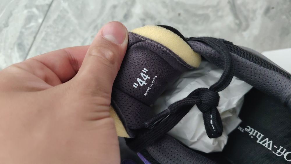 Off white odsy 1000 black