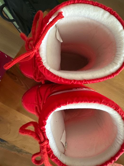 Апрески Moon Boots