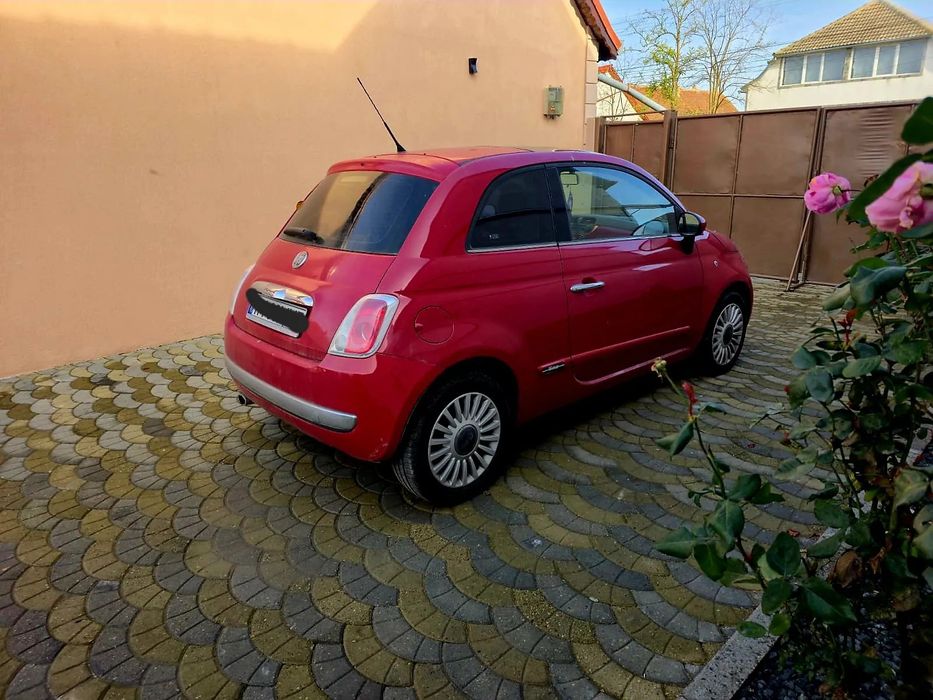 Fiat 500 FIAT 500 cu plafon panoramic fix, 1.4 benzină 100cp Sport.