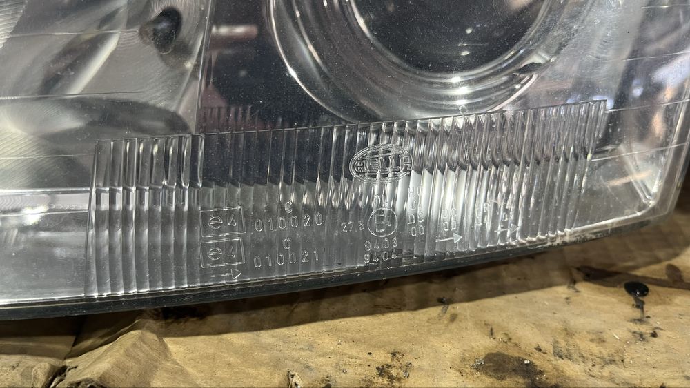 Оригинальные фары Пассат б5