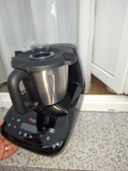 Robot multifunctional