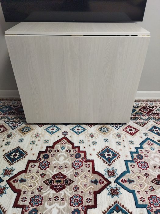 Продам стол книжку