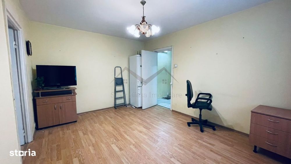 2 camere semidecomandat Podu Ros