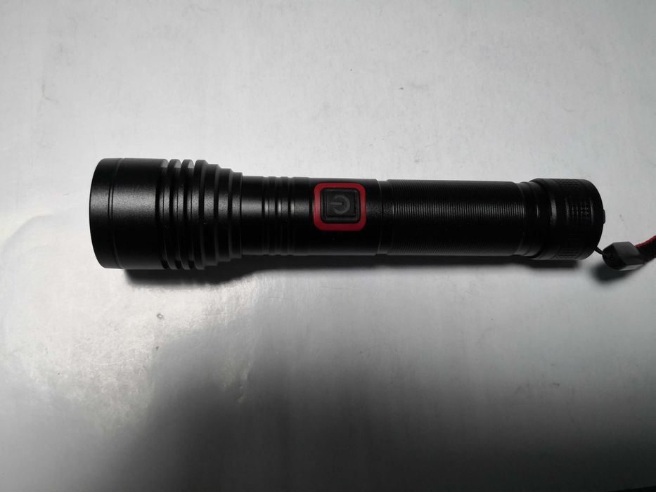 Lanterna de mana cu zoom de 10 W