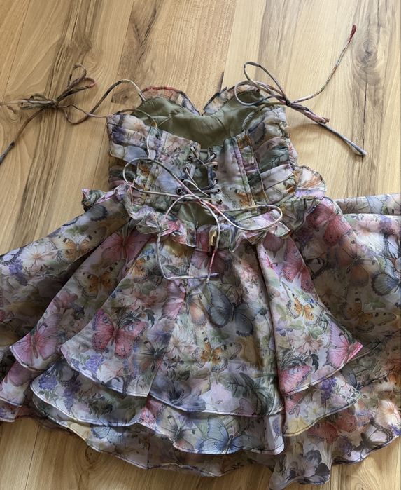 Флорална рокля с гол гръб, пола Zara