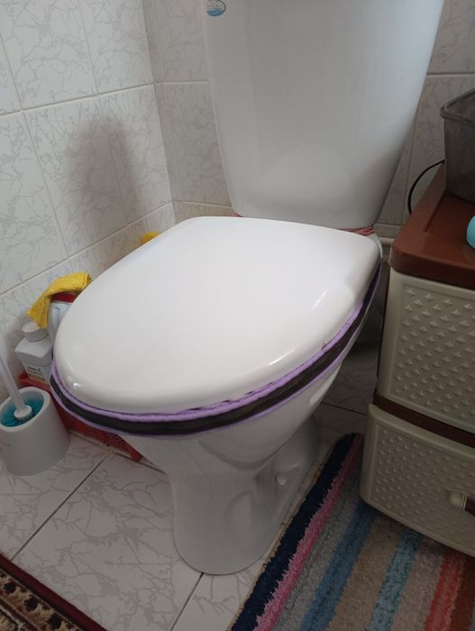 Продам унитаз в идеальном состоянии