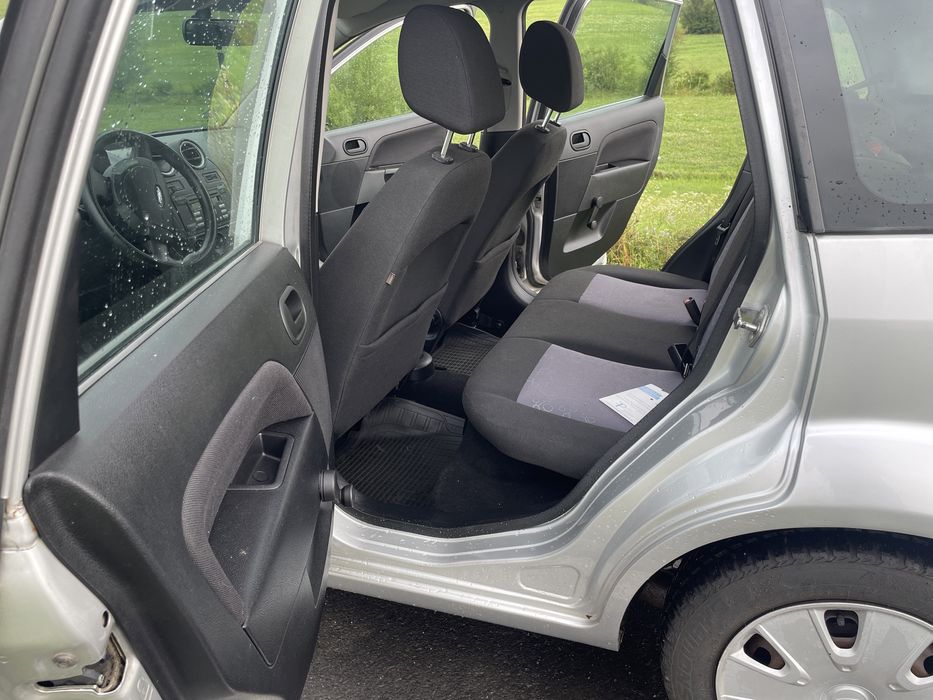 Ford Fiesta 2006 benzina