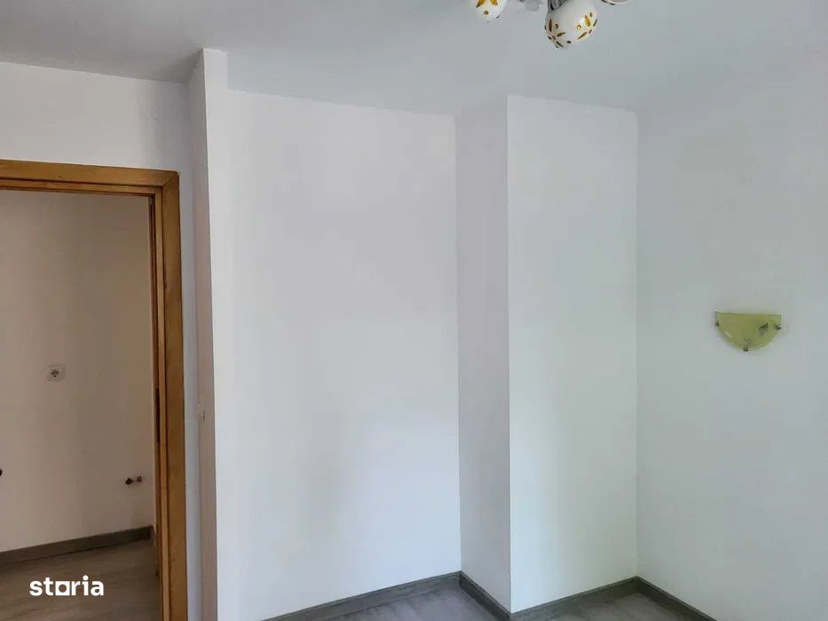 Apartament cu 3 camere – Zona Primăverii Etaj 2-51 mp -Renovat complet