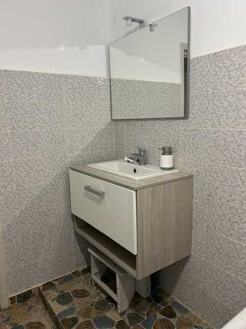 Casă de închiriat la in centrul orasului Tg. Neamț