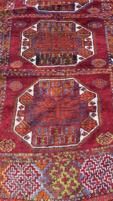 Ръчно Тъкан Оригинален Персийски Вълнен Килим