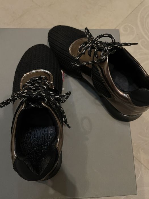 Кроссовки 36 р-р