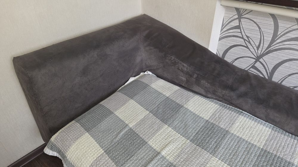 Диван в хорошем состоянии