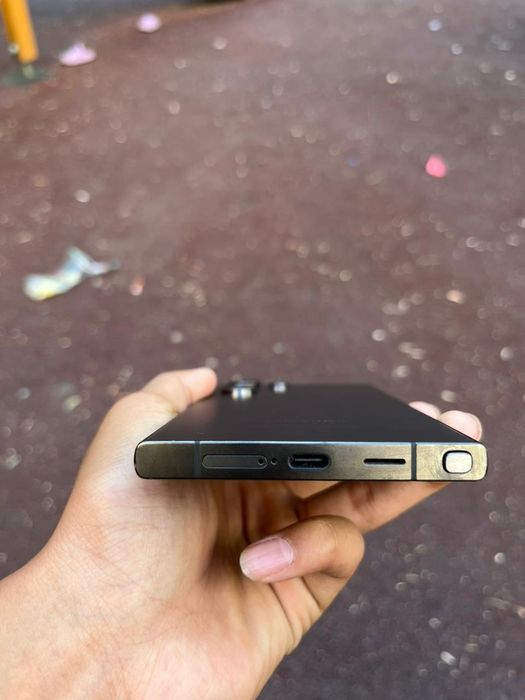Продаю Samsung s24 ultra