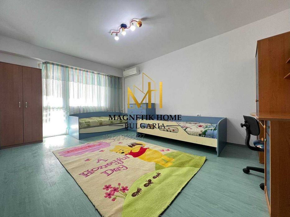 Чудесен тристаен апартамент с гледка море в ж.к. Зорница