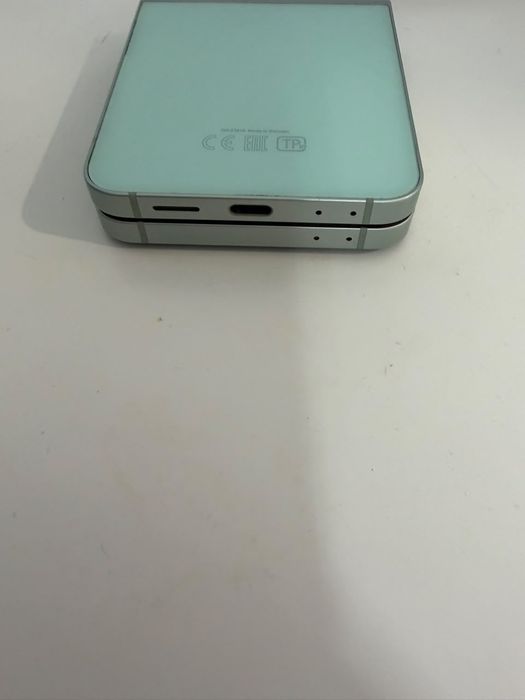 Самсунг zflip 6 512