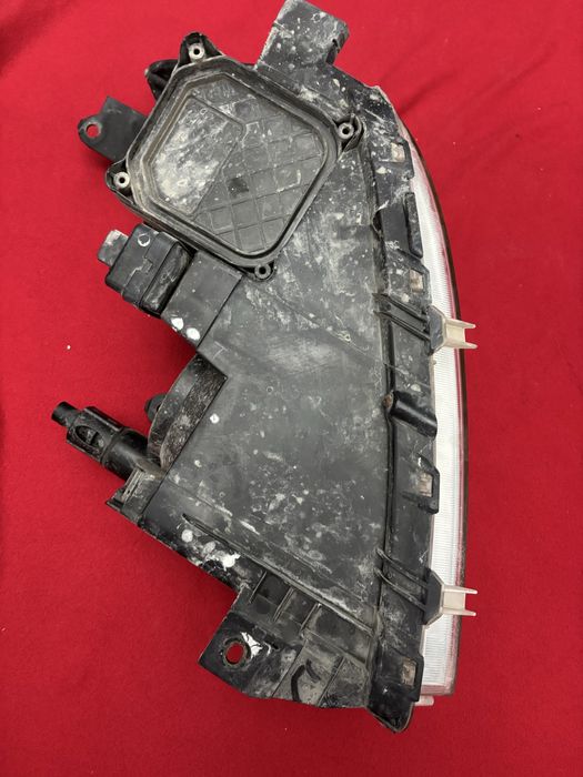 Фар правый Рав4  2006г