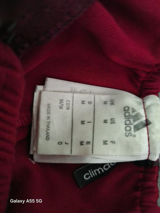 Продам костюм "Adidas"