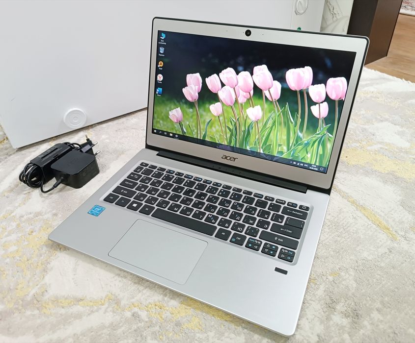 Ноутбук Acer Swift SSD m.2 256GB.