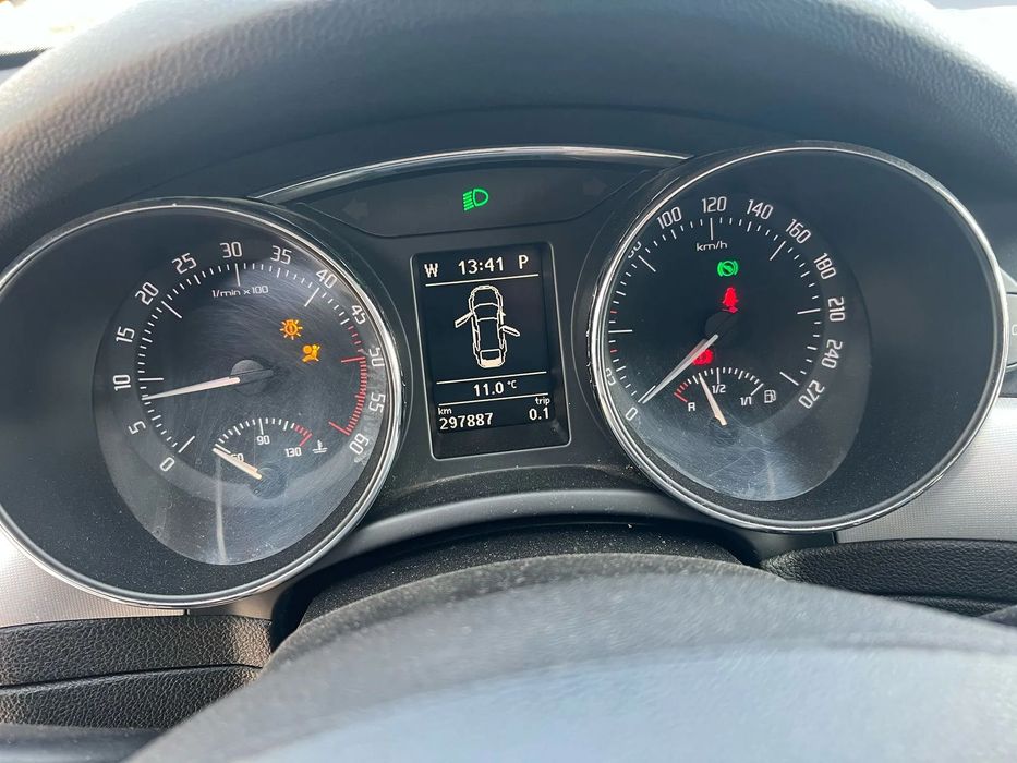 interior piele cu reglaj electric skoda superb 2