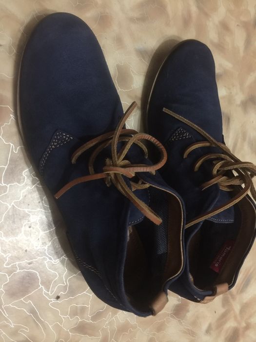 Женские ботинки