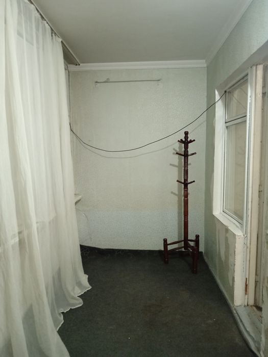 Qoraqamish 1/4. Sarbon universiteti, Oriental, Karzinka yonida