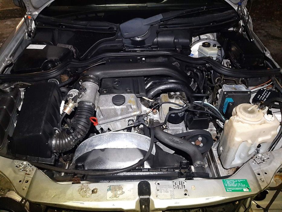 Mercedes E220d 95к.с