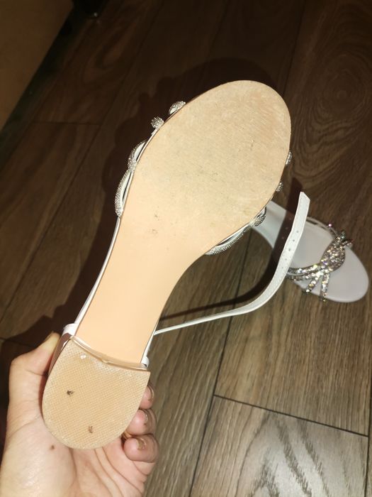 Vand sandale mireasa