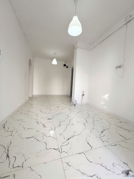 Proprietar/Spatiu zimbru/dacia/3 camere 2 bai/intrare bulevard/liber