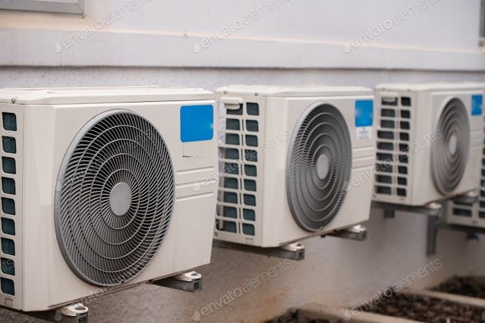 Установка кондиционера