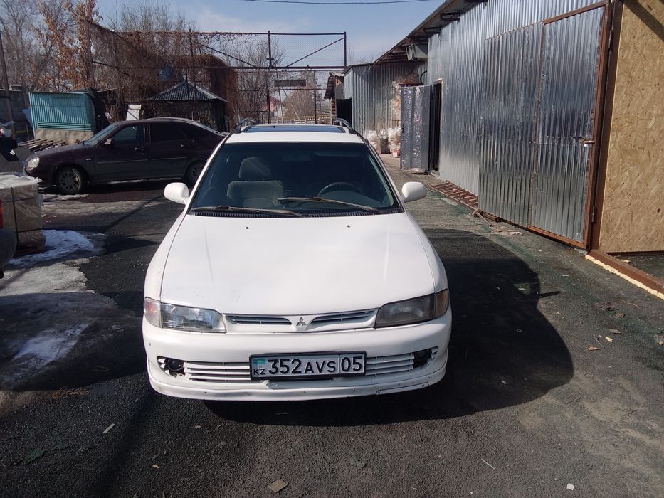 Продам Митсубиси лансер