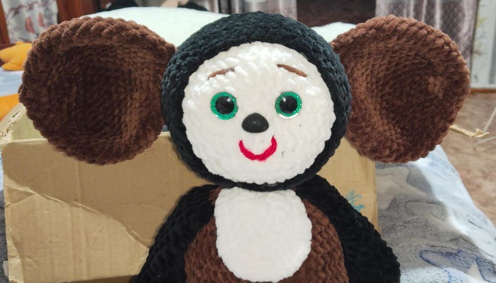 Продам мягкую игрушку Чебурашка