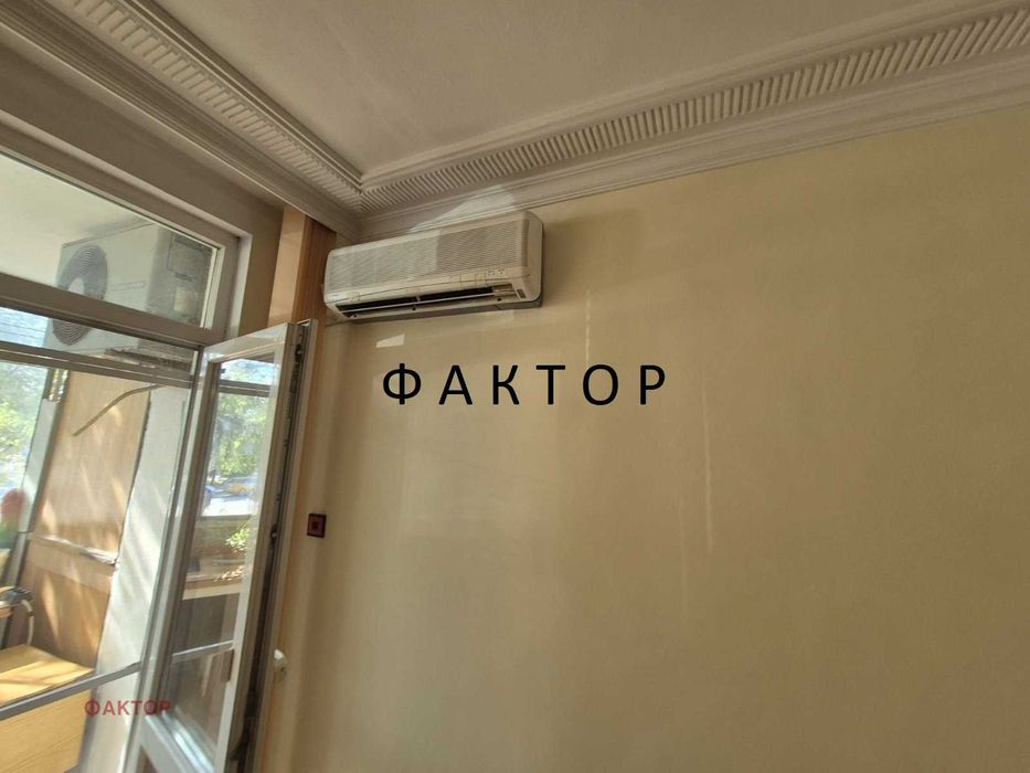 Многостаен апартамент в К. Париж