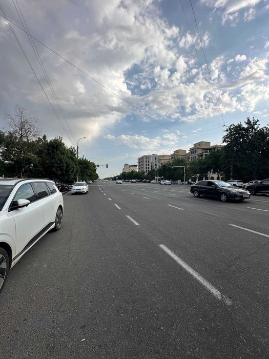 Аренда помещения под автосалон Мирзо Улгбекский район Малая кольцевая