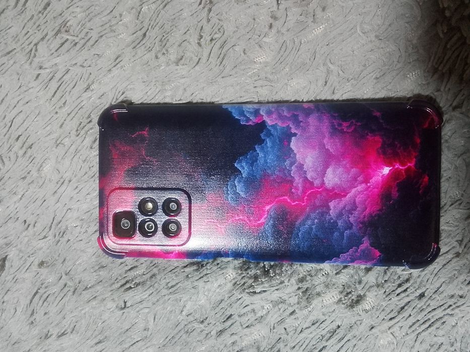 Продам телефон бу