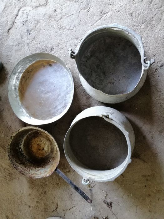 Медни бакъри тиган и тава медни 160лв. Всичко. Може и на бройка