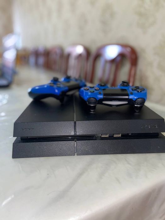 PlayStation 4 состояние новый
