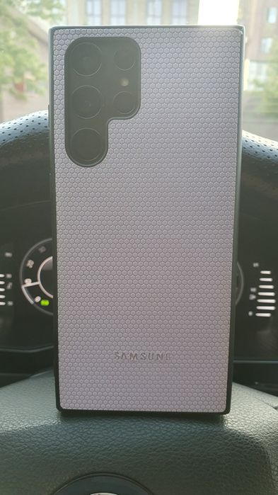 Продам Самсунг S 22 ультра