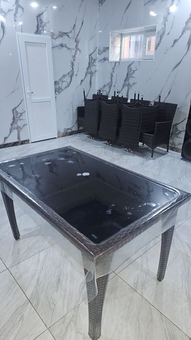 Стол ротанговый и 6 стульев