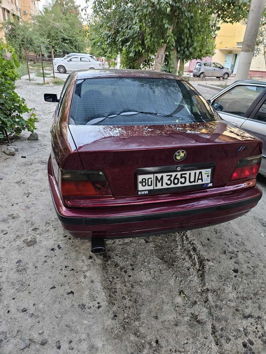 Продаю бмв е36 мотор м43б18