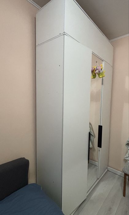 Продаётся шкаф (в хорошем состоянии)