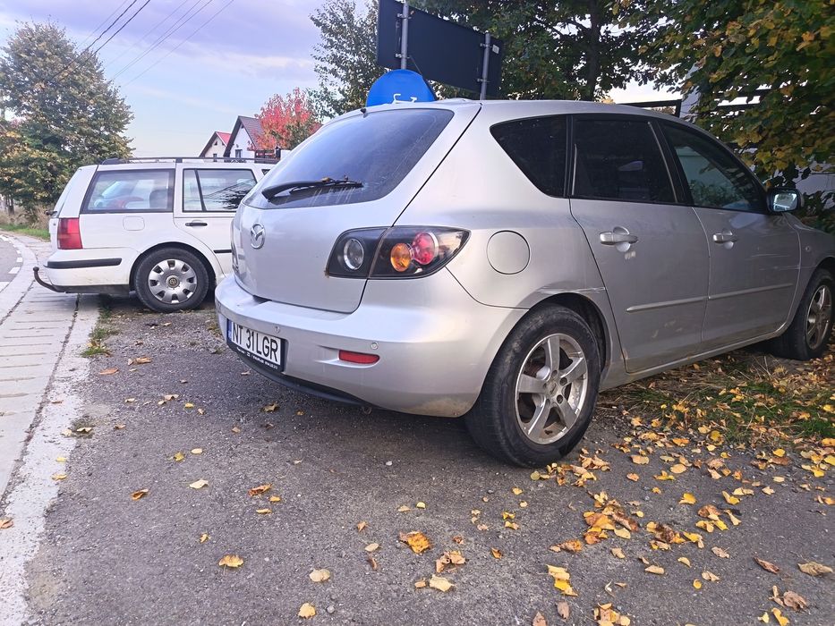 MAZDA 3 0 — imagine 2