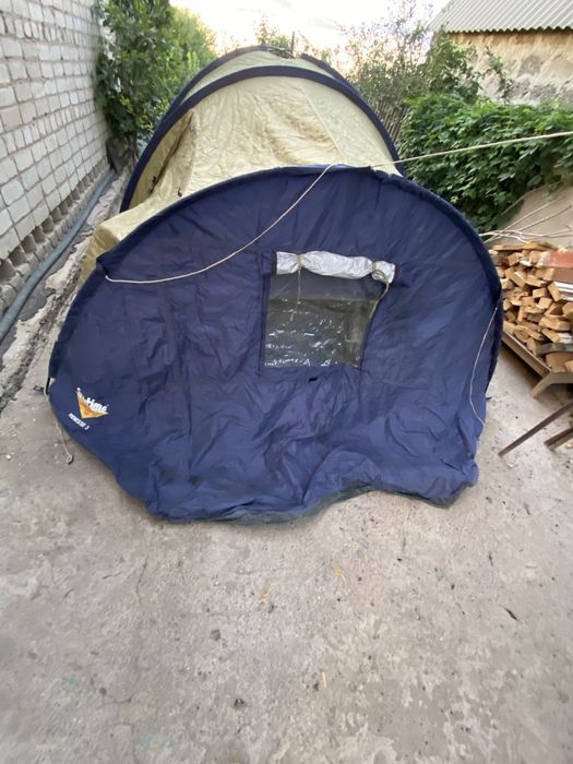 Палатка большая 10мест.