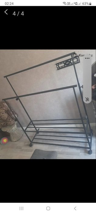 Продам стойку вешалку