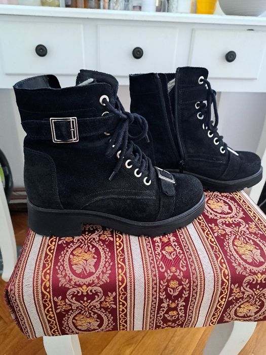 Ghete/botin piele intoarsa