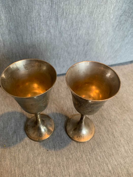 стари Месингови чаши гравирани