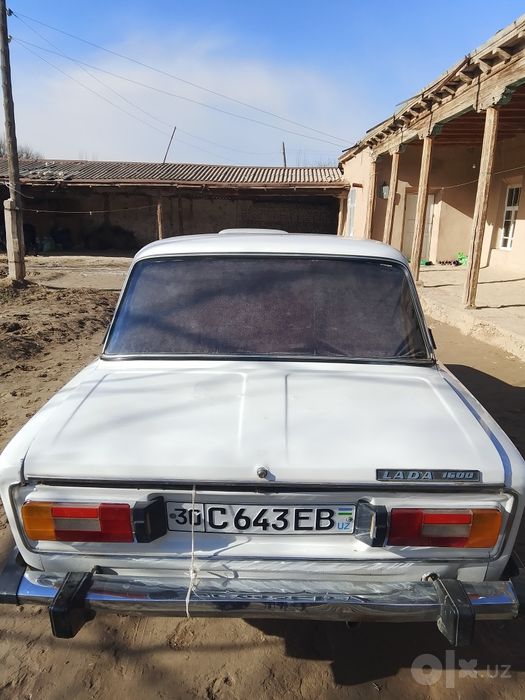 Vaz 2106 yaxshi sastiyanada narxi 15 mil kelishiladi