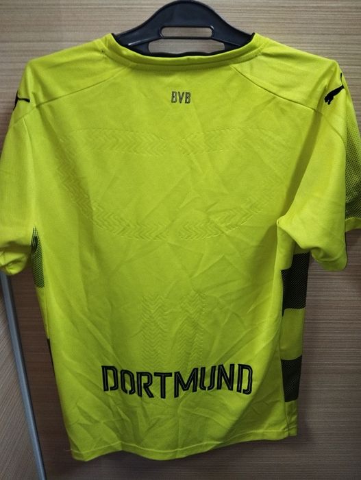 Футболен екип на Борусия Дортмунд