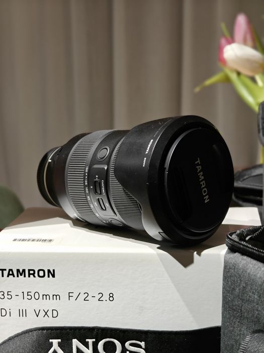 Sony A7 III, bliț, obiective, baterii/acumulatori, lampi LED YONGNUO